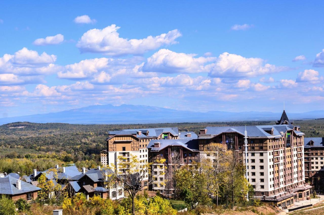 Holiday Inn Express Changbaishan, An Ihg Hotel Fusong Dış mekan fotoğraf